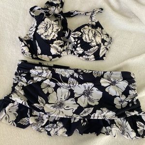 Anne Cole bikini size small